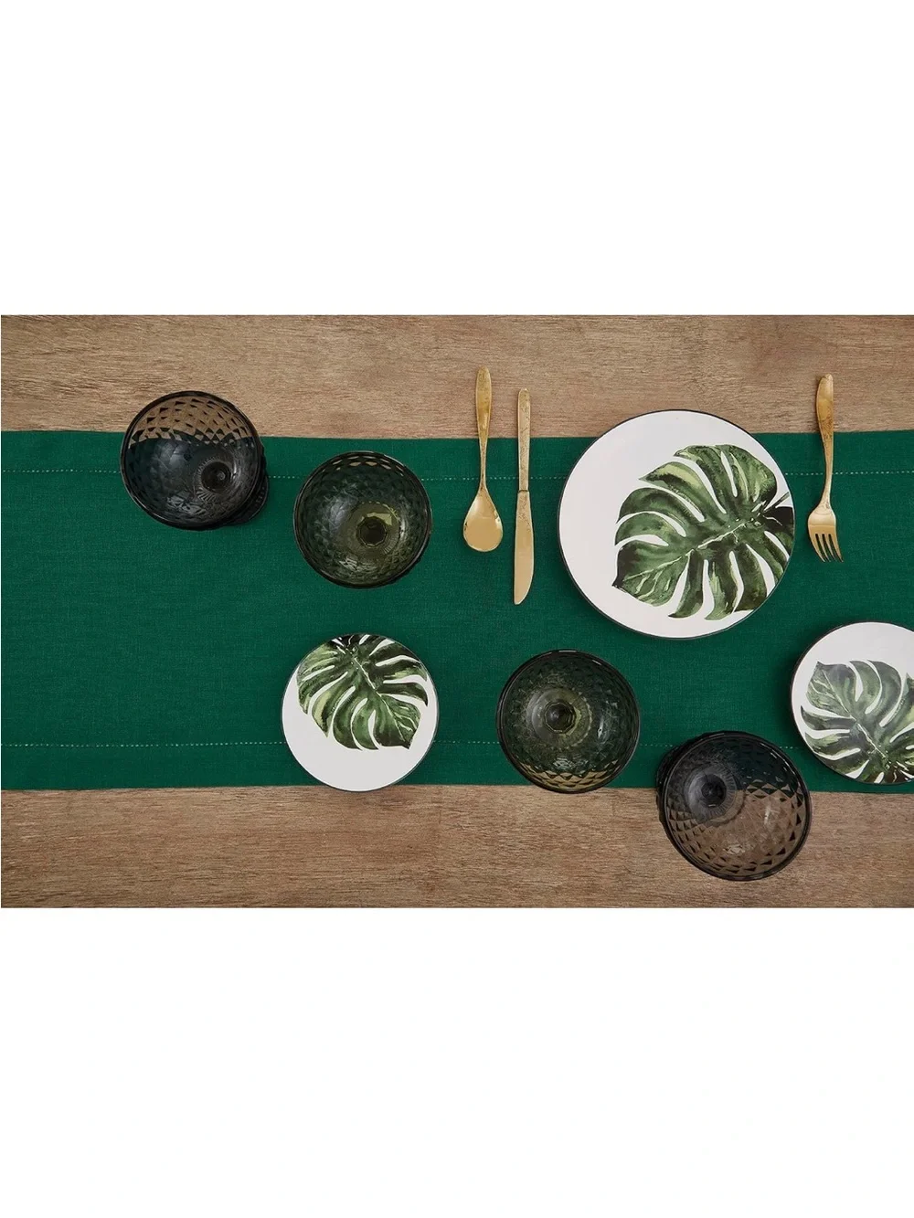 NEW Solino Home 100% Pure Linen Rainforest Green Table Runner, Classic Hemstitch